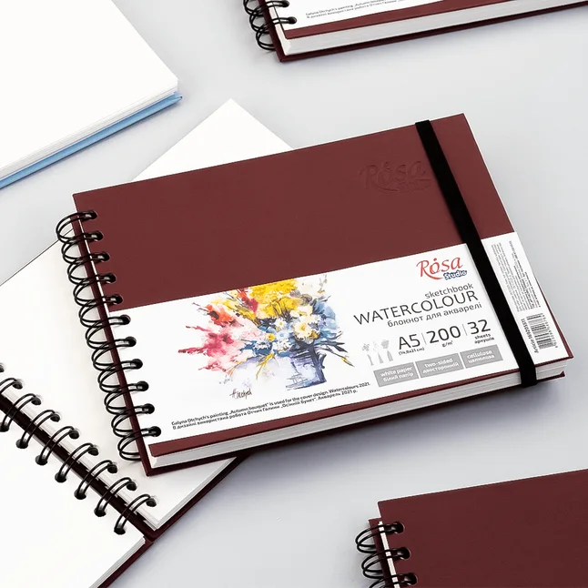 Блокнот для акварелі ROSA Studio Watercolor A5, 200 г/м², 32 арк., горизонтальний, на спіралі (бордо) — Photo 5