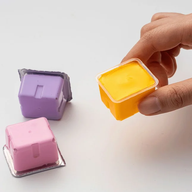 Набір гуашевих фарб HIMI Jelly Cup 18x30 мл, 3 пензлі, рожевий пластиковий пенал — Photo 4